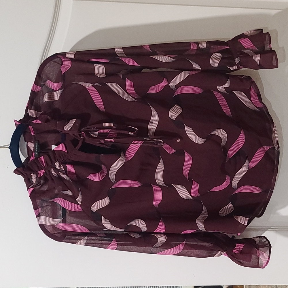 NWT Ann Taylor ruffle blouse